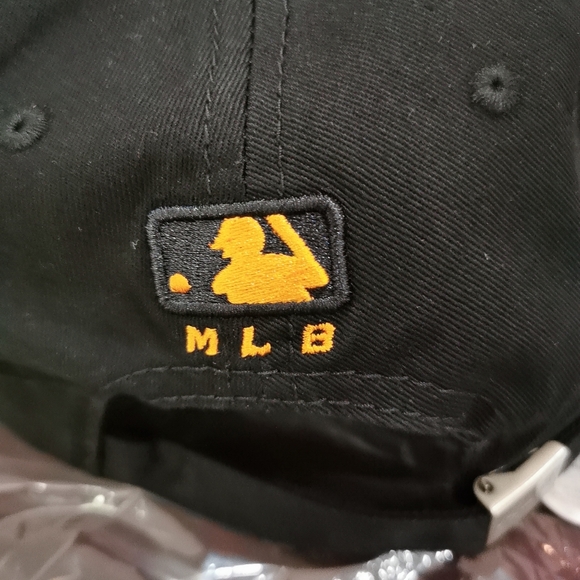 MLB Baseball Hat - Picture 4 of 7